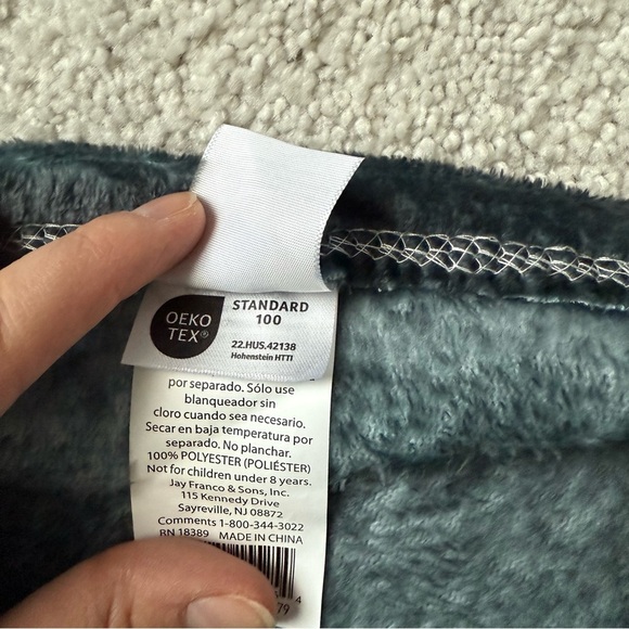 Clue Game Blanket Soft 60in*90in (no box) - Picture 4 of 6